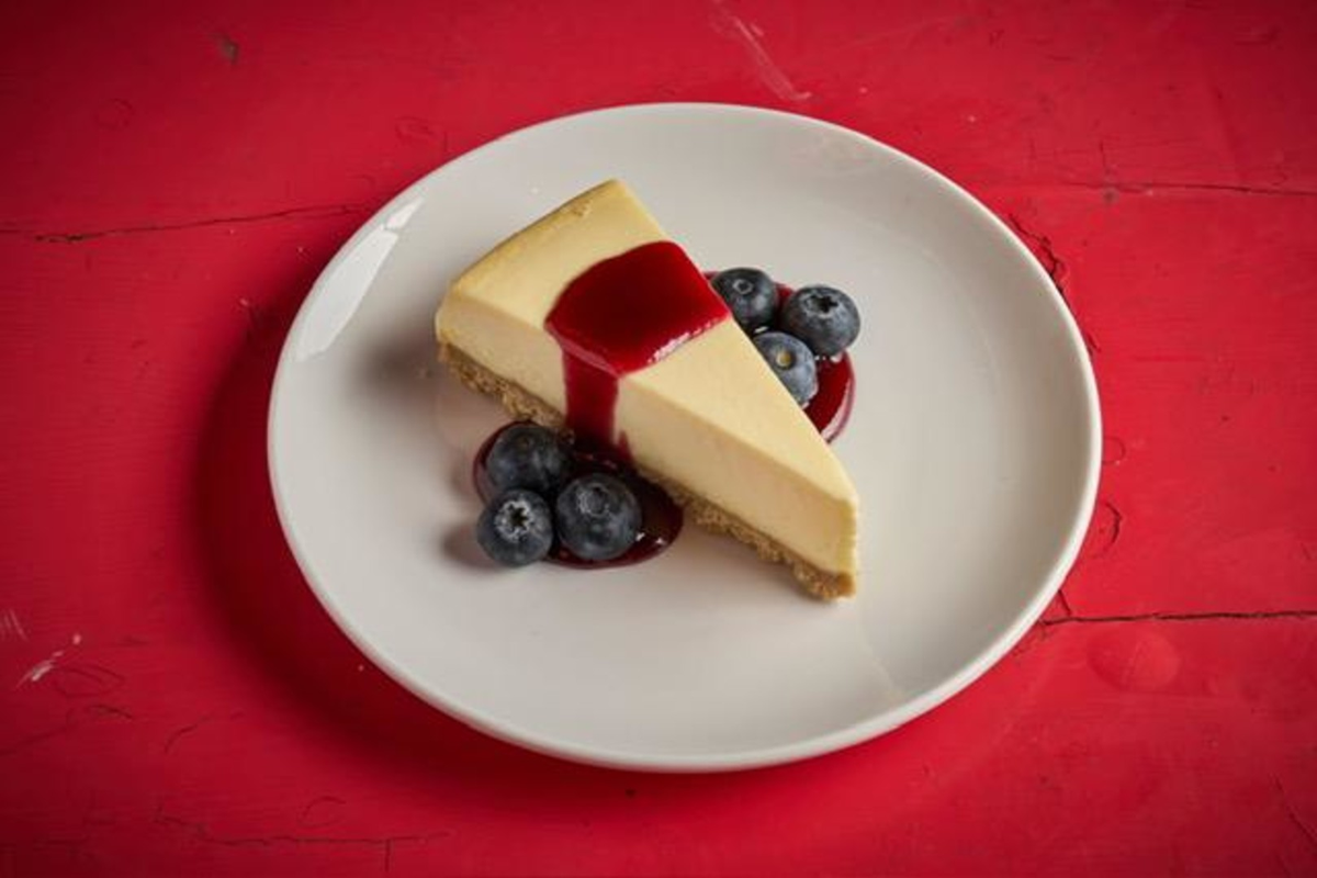 Enjoy Dusty's delicious meals, delivered fast!