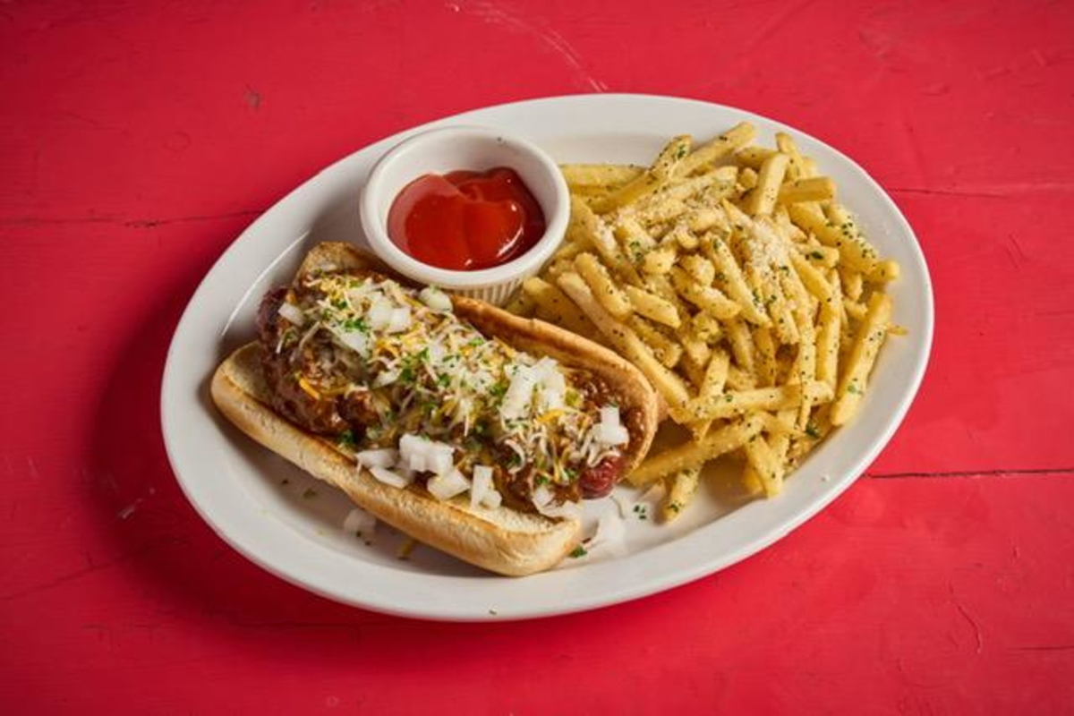 Discover the Heart of Dusty's Bar & Grill